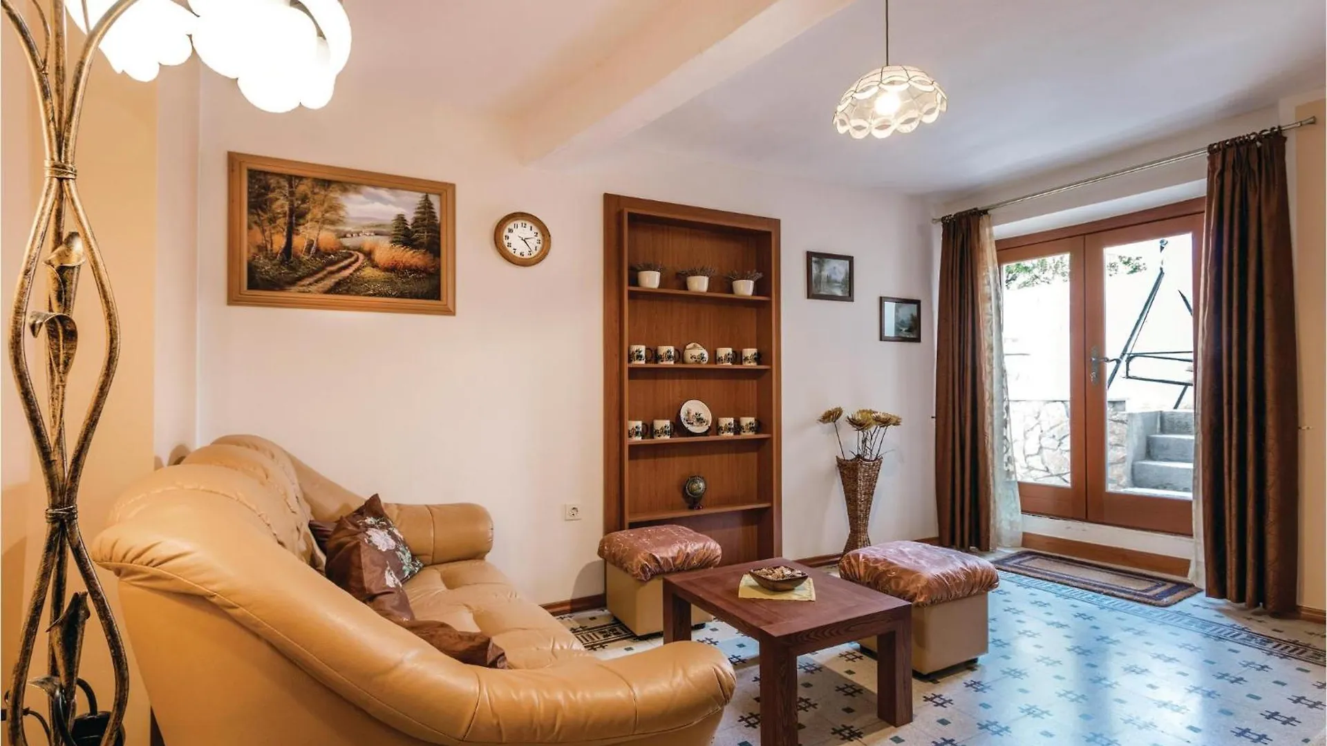 2 Bedroom Beautiful Home In וודניאן 0*,